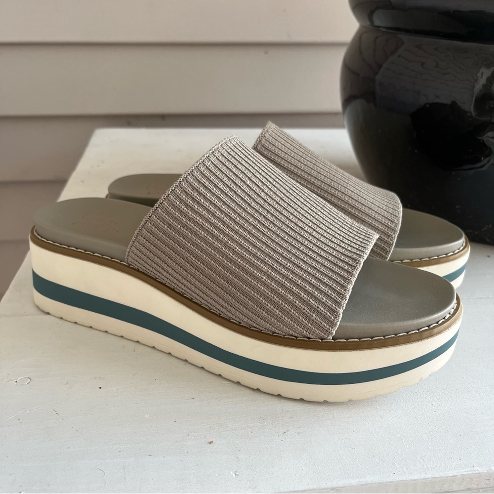 Crown Vintage Sandals